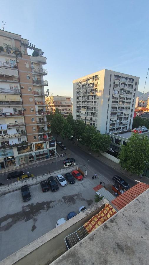La Casita Apartment Tirana Bagian luar foto